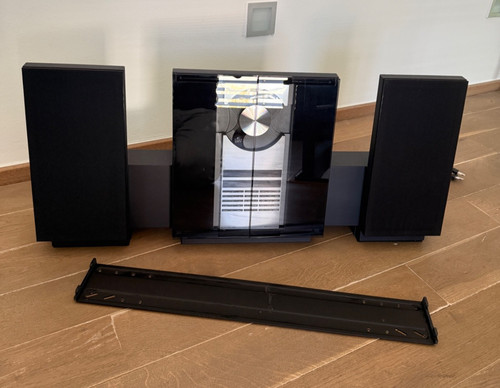 Bang olufsen o - &, b&o
